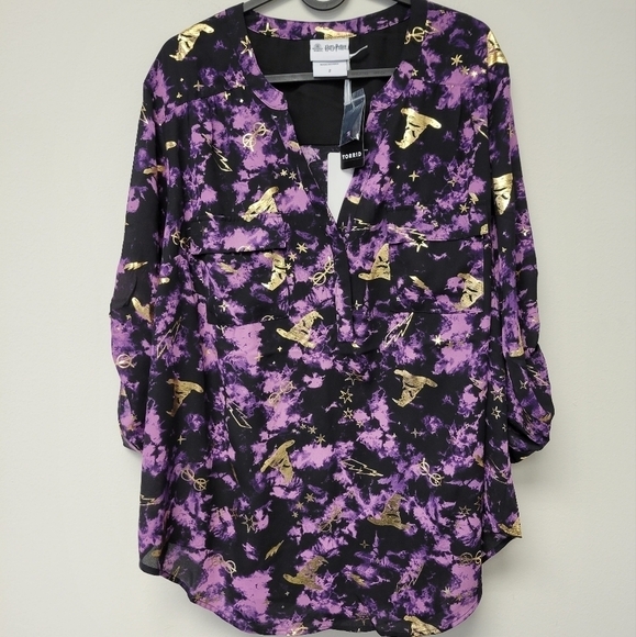 Torrid Harry Potter Galaxy Icons Harper Georgette Blouse Purple Gold 2X - Picture 3 of 8